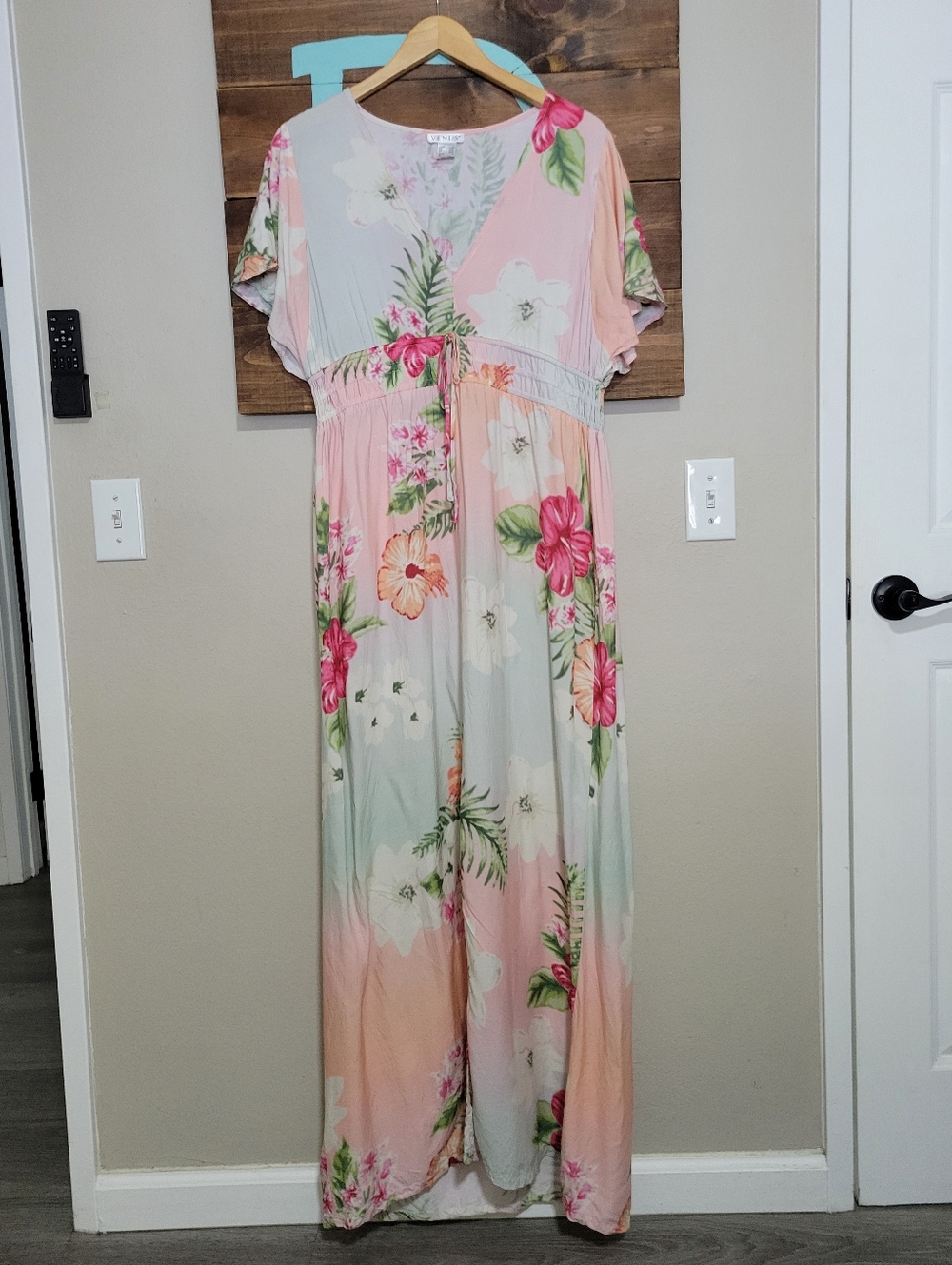 VENUS Pastel Floral V Neck Short Sleeves Smocked Waist Tropical Maxi Dress L